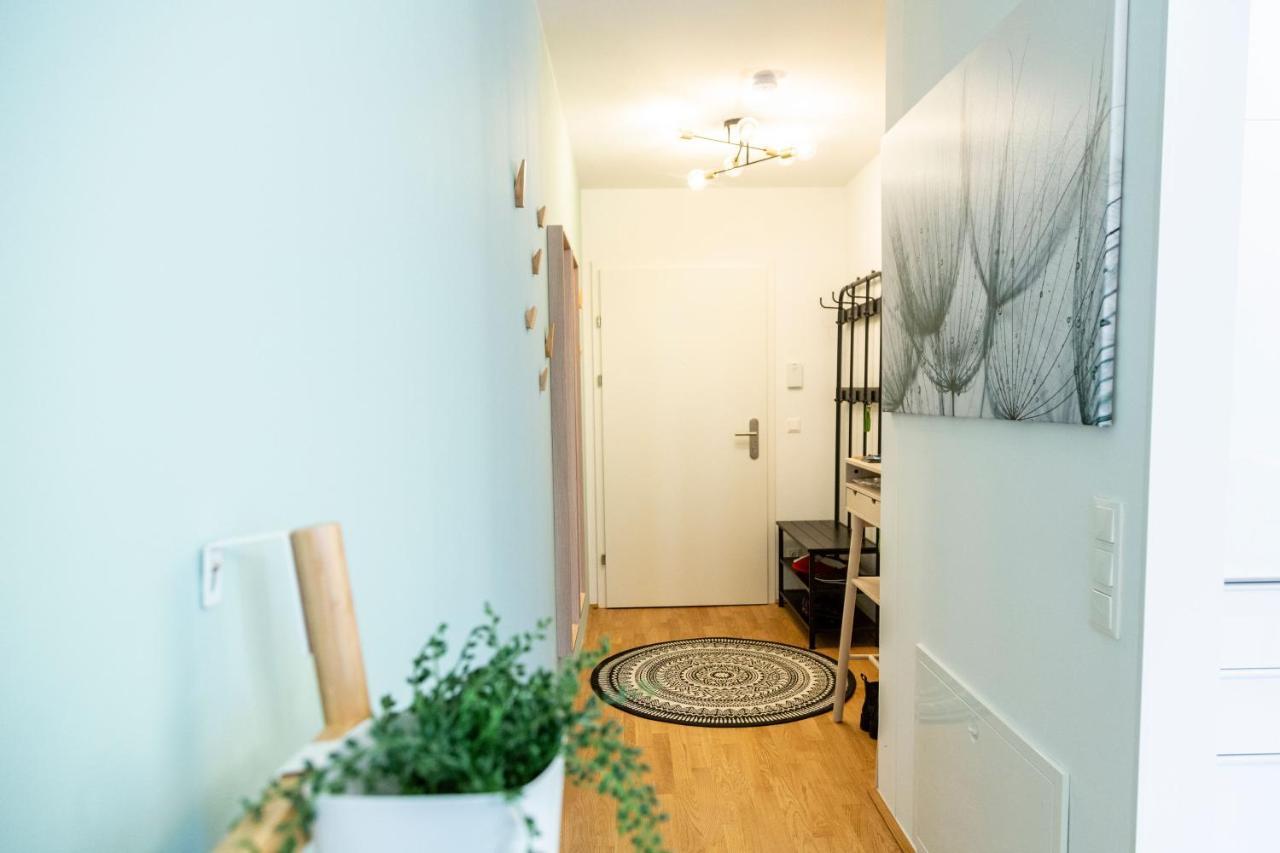 Green & Cozy Apartment - 15 Min To City Center Відень Екстер'єр фото