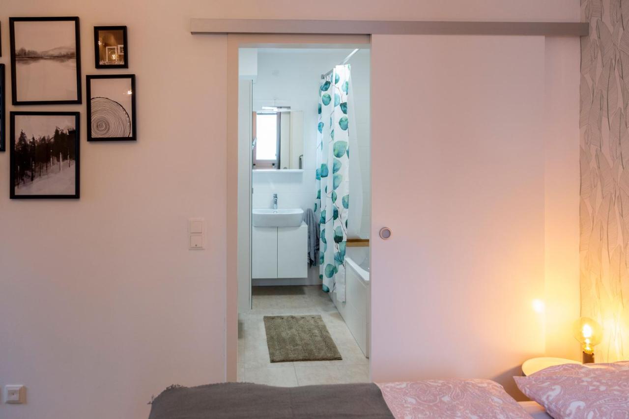 Green & Cozy Apartment - 15 Min To City Center Відень Екстер'єр фото