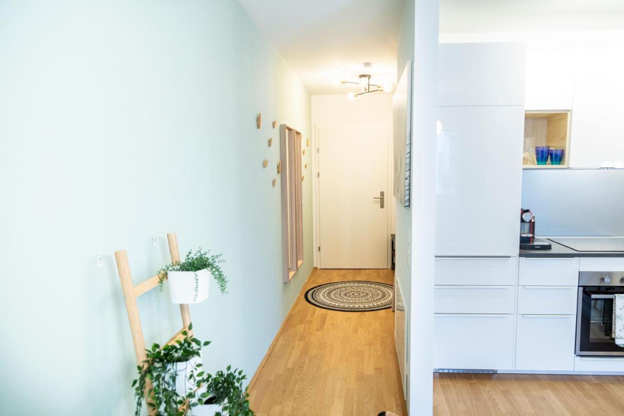Green & Cozy Apartment - 15 Min To City Center Відень Екстер'єр фото